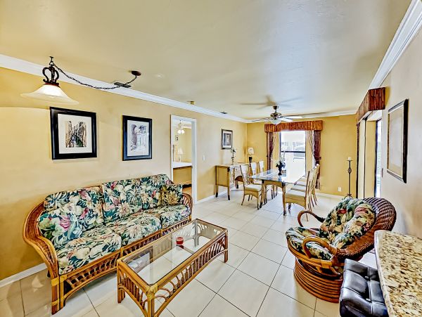 Cape Coral Home 1009736
