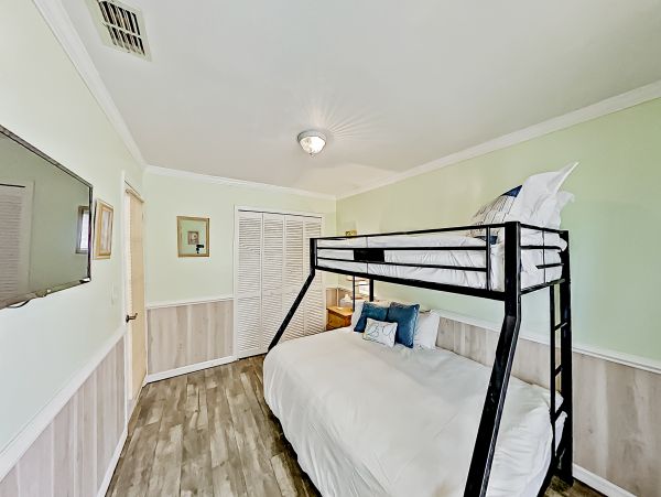 Cape Coral Home 1009736
