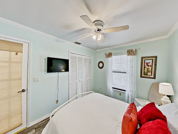 Cape Coral Home 1009736