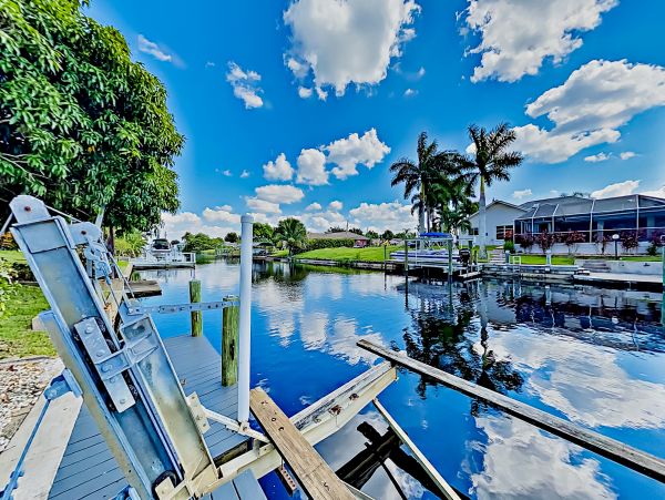 Cape Coral Home 1009736
