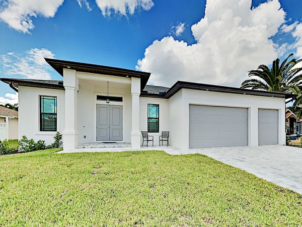 Cape Coral Home 1009737