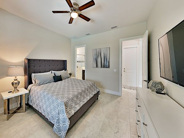 Cape Coral Home 1009737