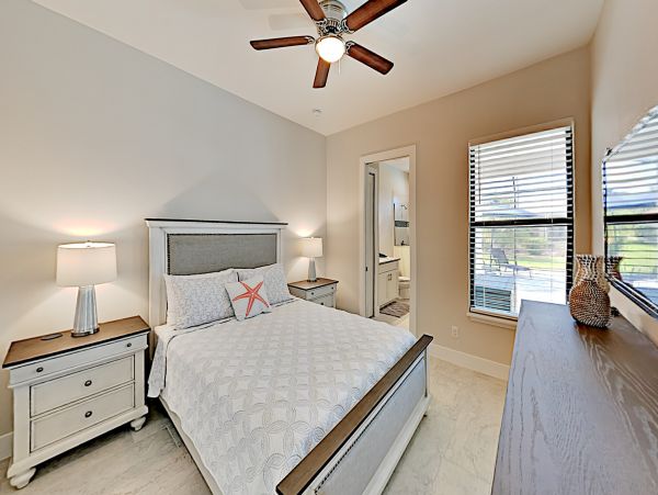 Cape Coral Home 1009737
