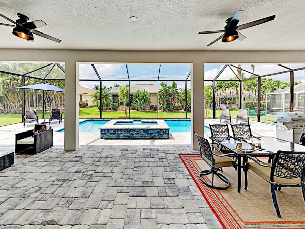 Cape Coral Home 1009737
