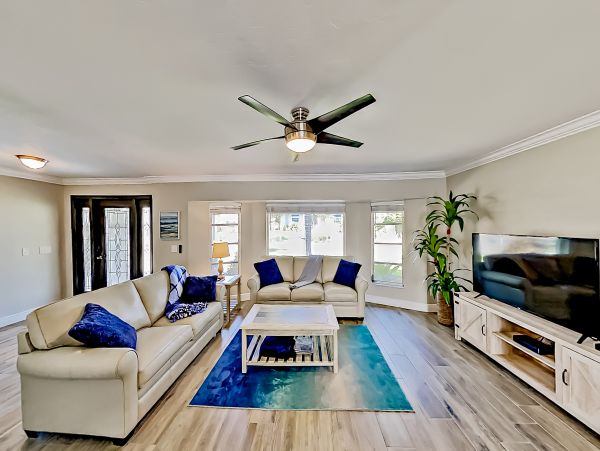 Cape Coral Home 1009738