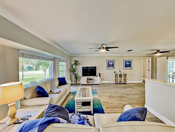 Cape Coral Home 1009738