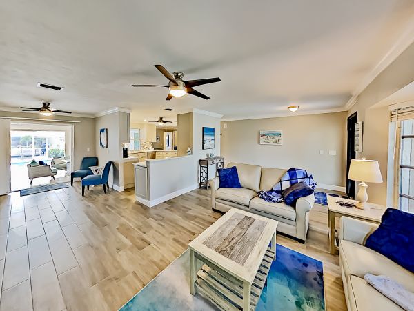 Cape Coral Home 1009738
