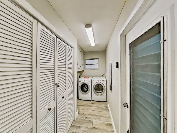 Cape Coral Home 1009738