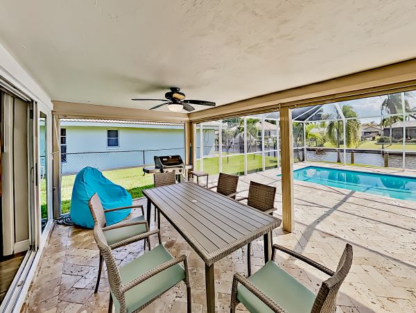 Cape Coral Home 1009738