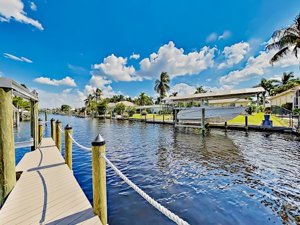 Cape Coral Home 1009738