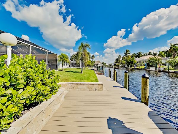 Cape Coral Home 1009738