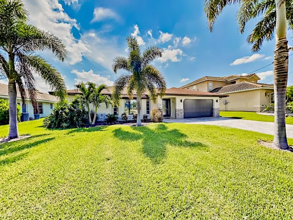 Cape Coral Home 1009738