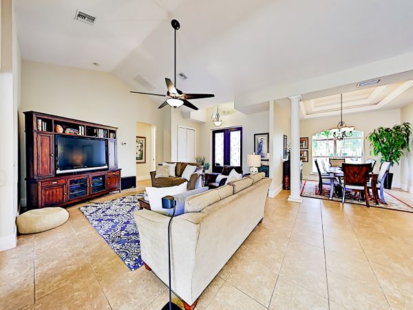 Cape Coral Home 1009739
