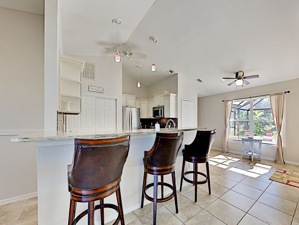 Cape Coral Home 1009740