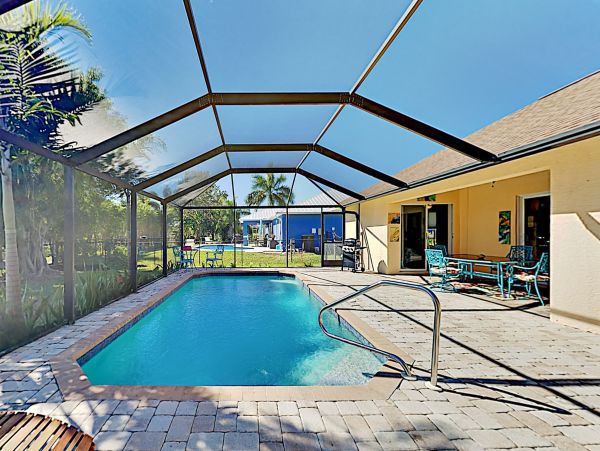 Cape Coral Home 1009740