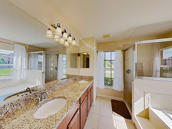 Cape Coral Home 1009741