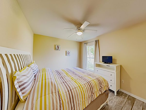 Cape Coral Home 1009741