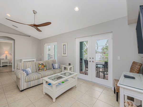 Cape Coral Home 1009742