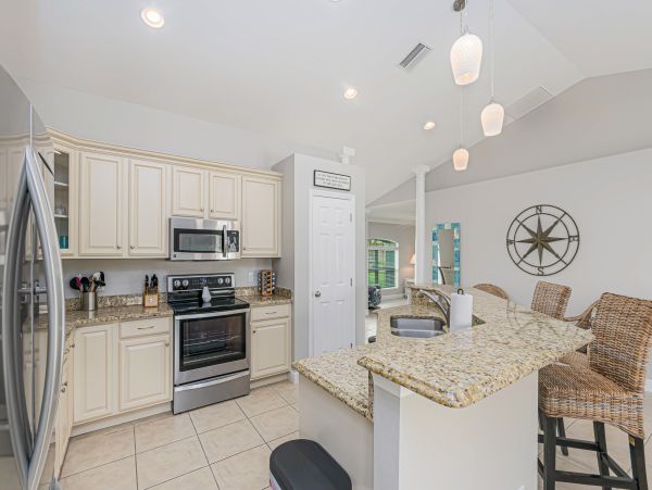 Cape Coral Home 1009742