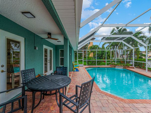 Cape Coral Home 1009742