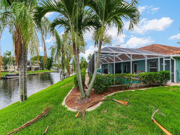 Cape Coral Home 1009742