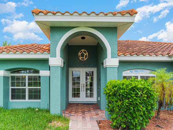 Cape Coral Home 1009742