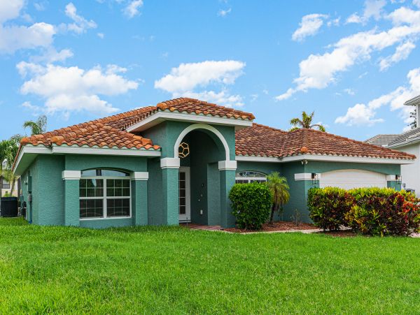 Cape Coral Home 1009742