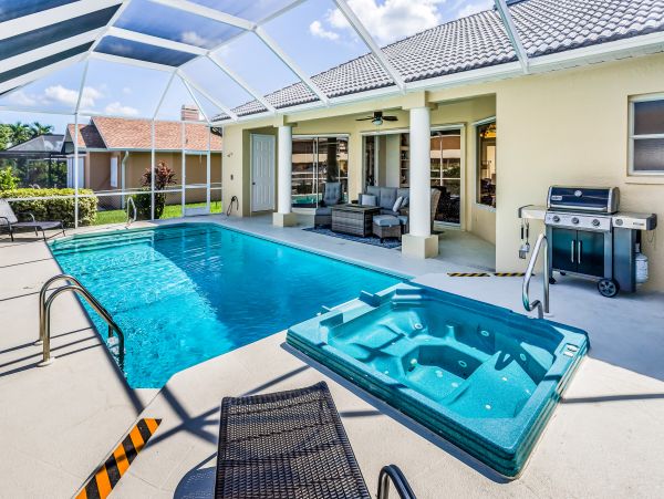 Cape Coral Home 1009743