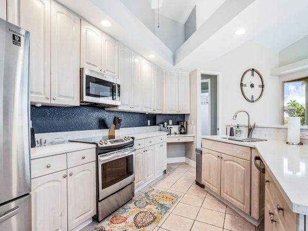 Cape Coral Home 1009743