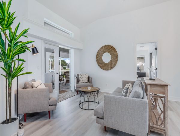 Cape Coral Home 1009744