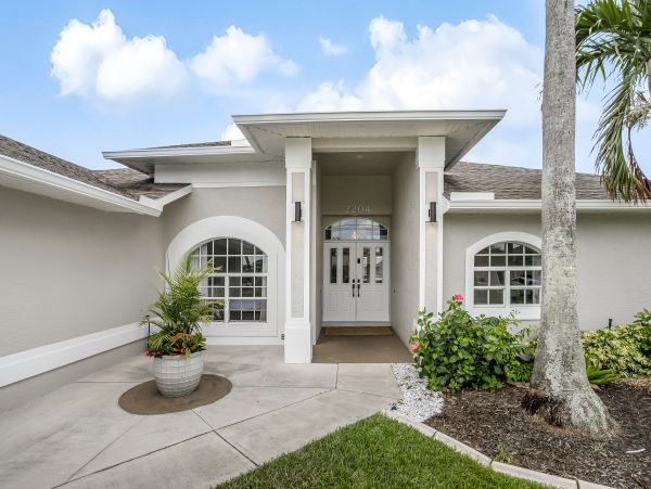 Cape Coral Home 1009744