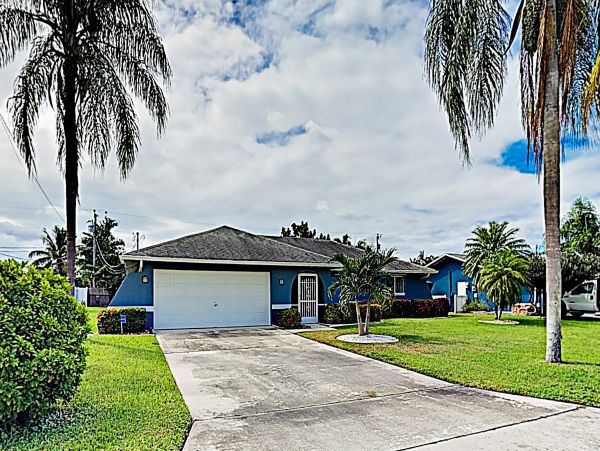 Cape Coral Home 1009745