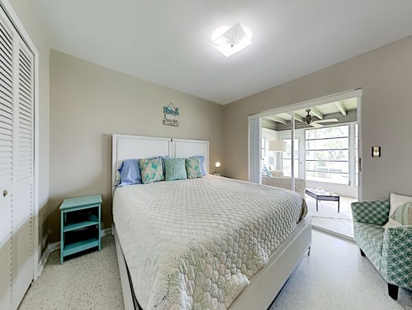 Cape Coral Home 1009746