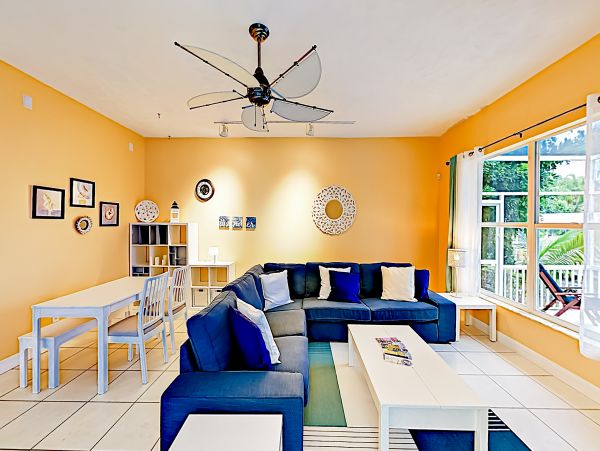 Cape Coral Home 1009747