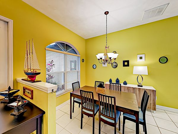 Cape Coral Home 1009747
