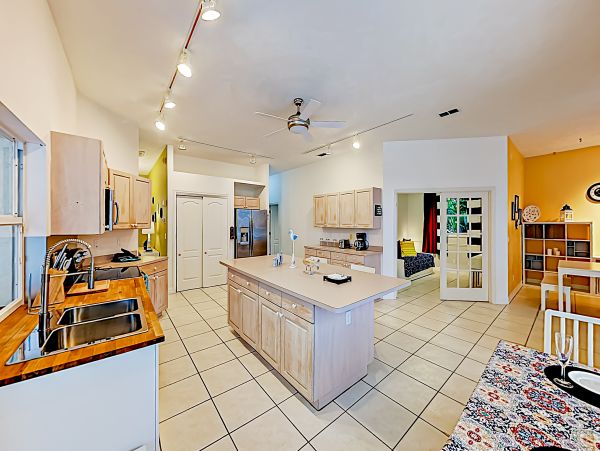 Cape Coral Home 1009747