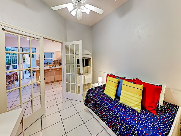 Cape Coral Home 1009747