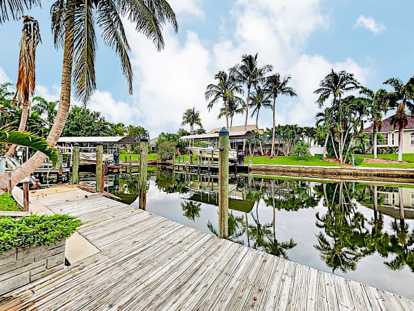 Cape Coral Home 1009747