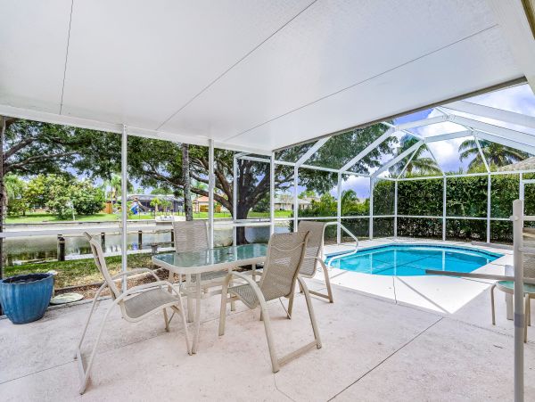 Cape Coral Home 1009748