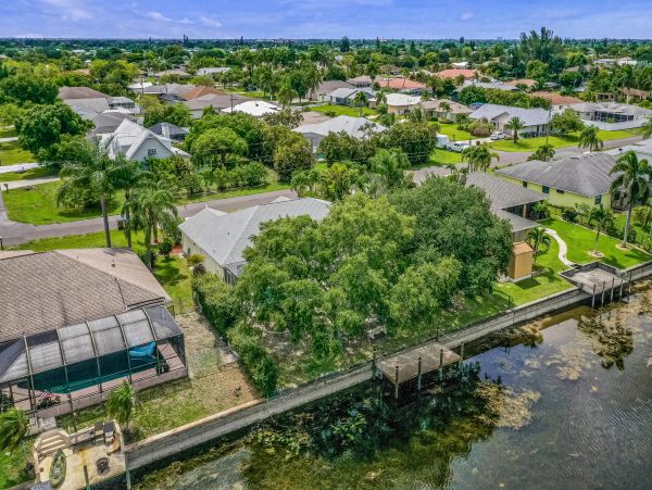 Cape Coral Home 1009748