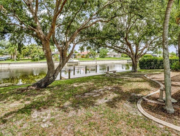 Cape Coral Home 1009748