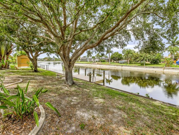 Cape Coral Home 1009748