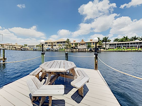 Cape Coral Home 1009749
