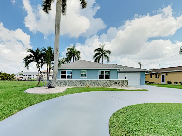 Cape Coral Home 1009749