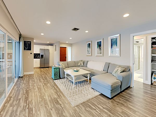 Cape Coral Home 1009749