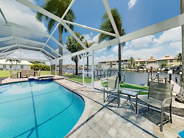 Cape Coral Home 1009749