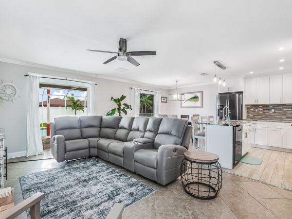 Cape Coral Home 1009751