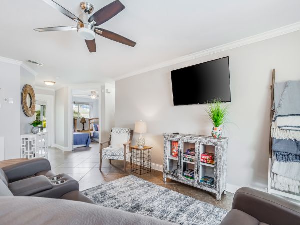 Cape Coral Home 1009751