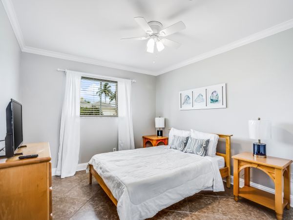 Cape Coral Home 1009751