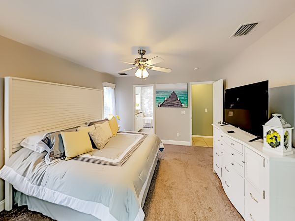 Cape Coral Home 1009752